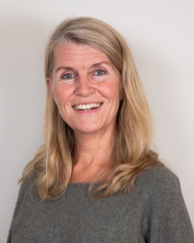 Anna Holl